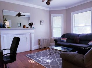 14 Read Ct, Newton, MA 02459