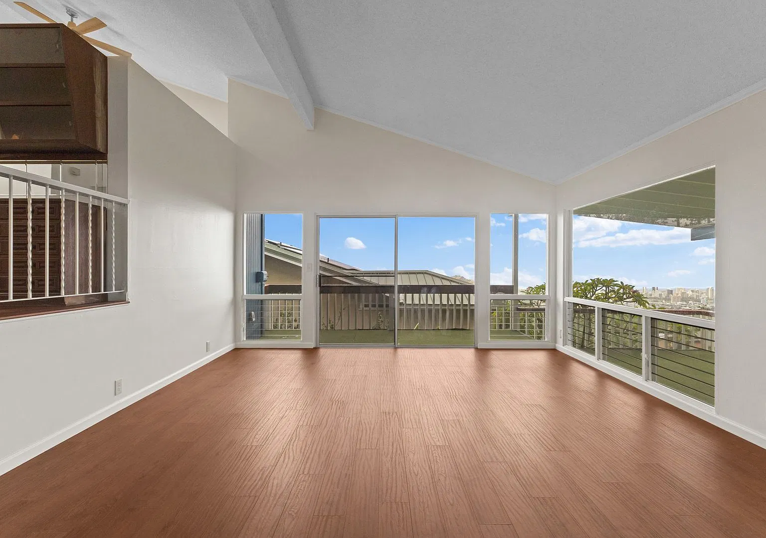 Elevated Living: A Private Retreat in Waialae Nui Ridge — Photo 4