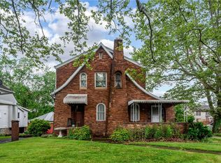 818 Park Ave, Farrell, PA 16121