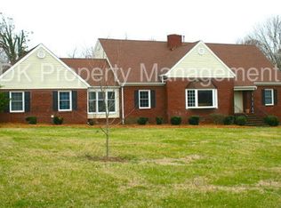 731 S 5th St, Mebane, NC 27302