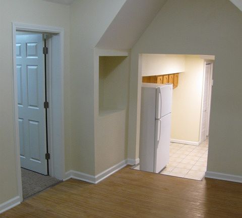 5th image of 772 S 13th St