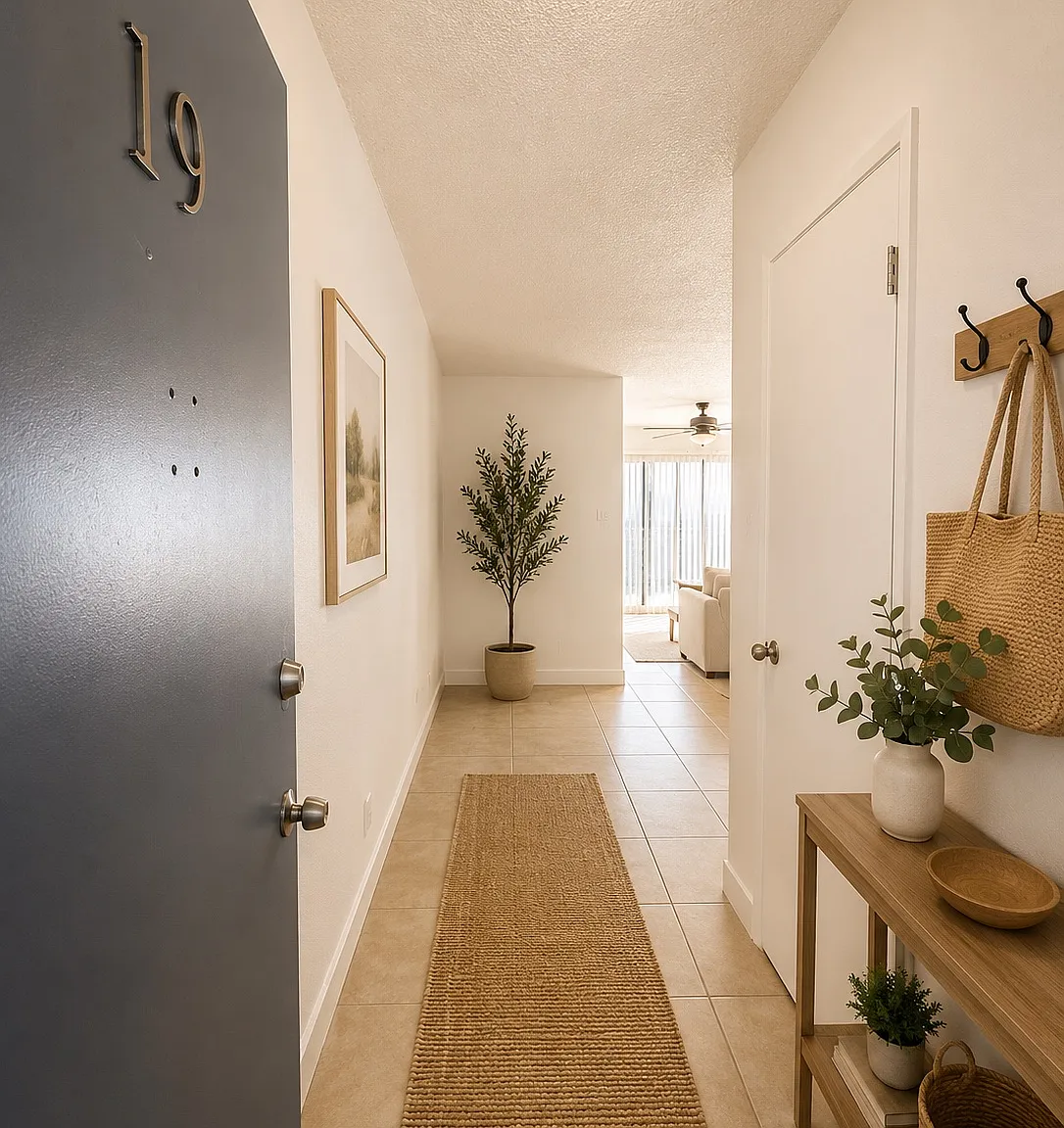 1 bed, 845 sqft, $1,695 — Photo 2