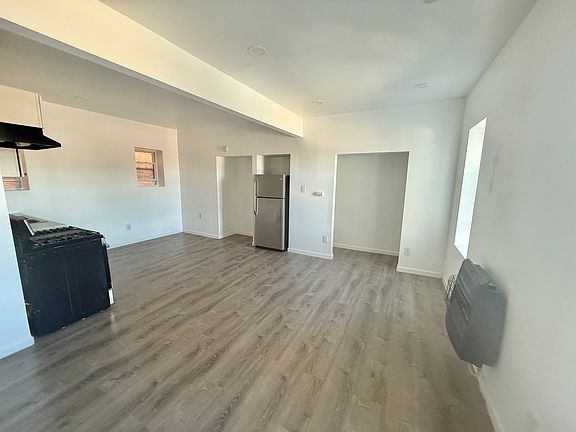 2nd image of 73 Saratoga Ave APT 2R