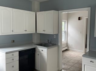 602 Broadway #2, Somerville, MA 02145
