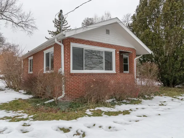 3430 Oakland Dr, Kalamazoo, MI 49008