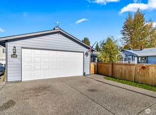 6611 78th Place NE, Marysville, WA