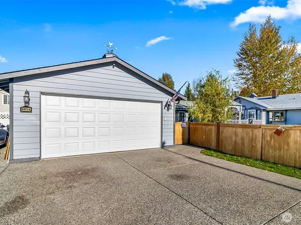 6611 78th Place NE, Marysville, WA 98270