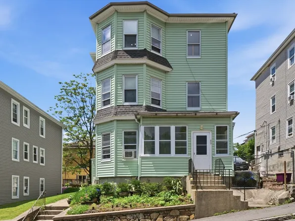 89 Gage St, Worcester, MA 01605