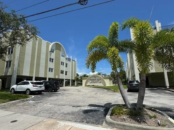 4681 1st St NE, Saint Petersburg, FL