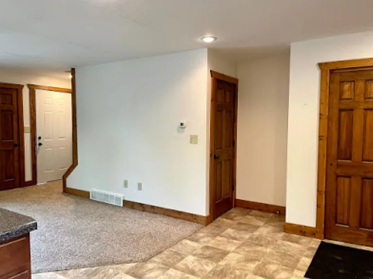 221 Maple St — Photo 5