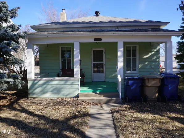 509 E Kemp Ave, Watertown, SD 57201