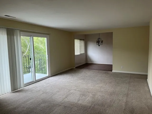 2031 Ascot Dr #4 — Photo 6