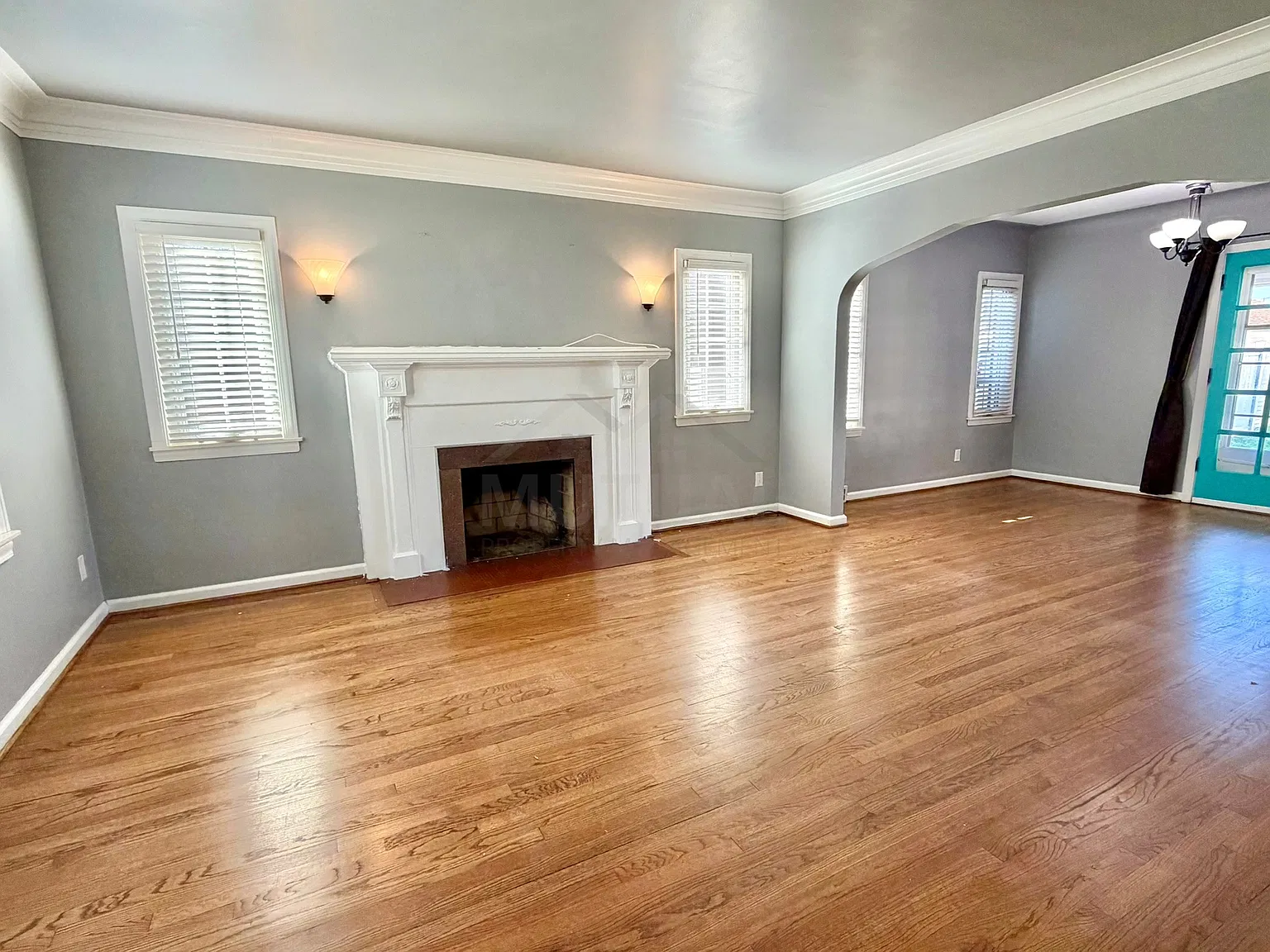 3 bed, 2.0 bath, 1350 sqft, $2,250 — Photo 4