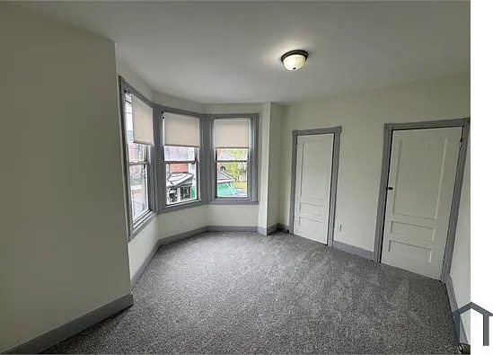2728 N Newkirk St — Photo 6