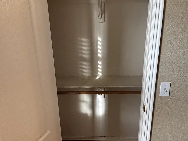 104 Cheyenne Ln — Photo 18