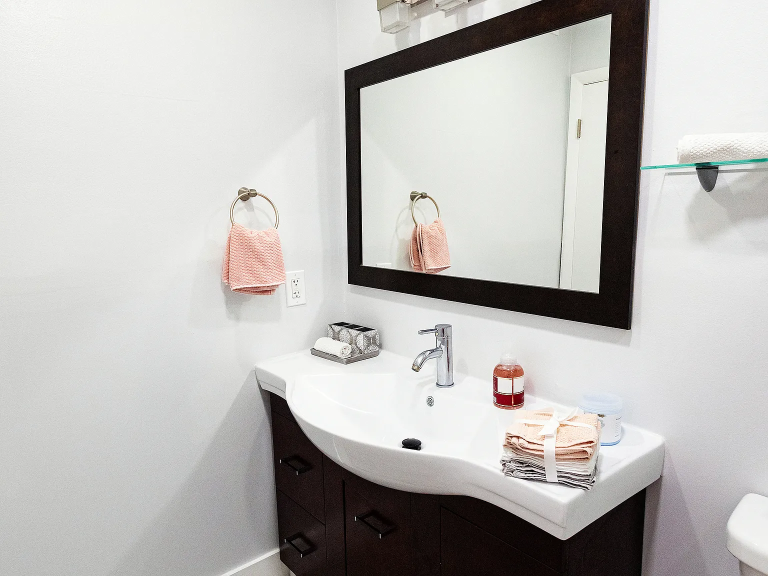 3801 SW 59th Ave — Photo 3
