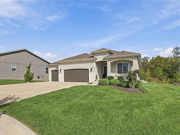 18804 W 189th St, Spring Hill, KS 66083 | MLS #2645601 | Zillow