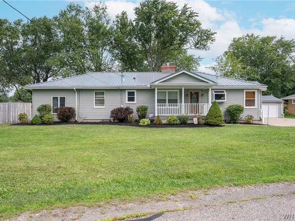 3206 Durham Rd, Hamburg, NY 14075