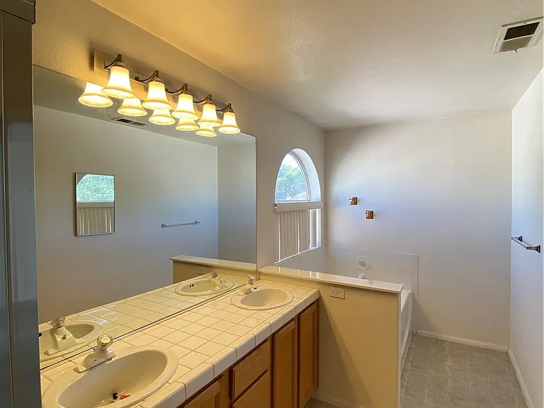 8328 Sea Glen Dr — Photo 13