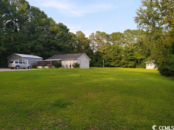 1276 Dipping Vat Rd., Galivants Ferry, SC 29544