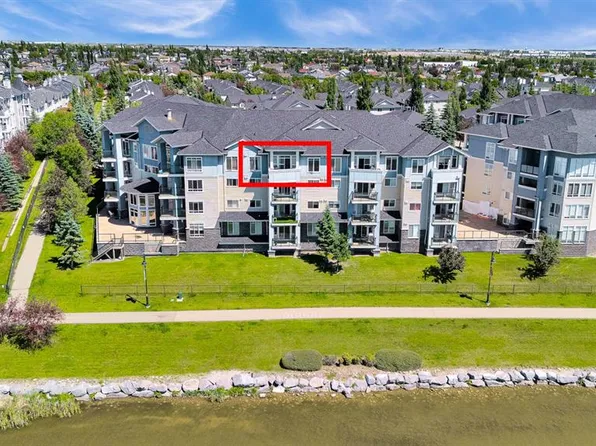 108 E Country Village Cir NE #408, Calgary, AB T3K 0E3