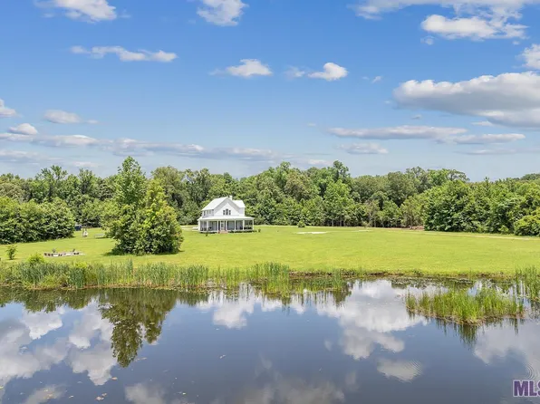 11142 Jacock Rd, Saint Francisville, LA 70775