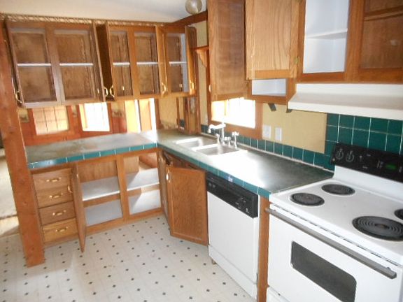 4th image of 5851 W 171st St S
