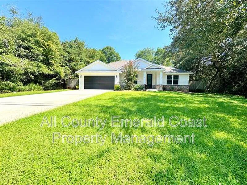 4 bed, 3.0 bath, 2445 sqft, $3,750 — Photo 4