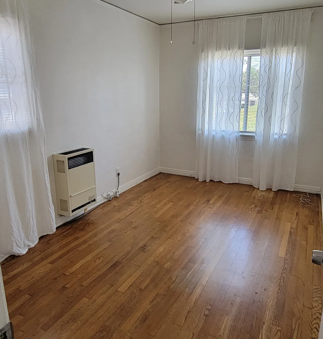 1/2 N Bushnell Ave, Alhambra — Photo 3