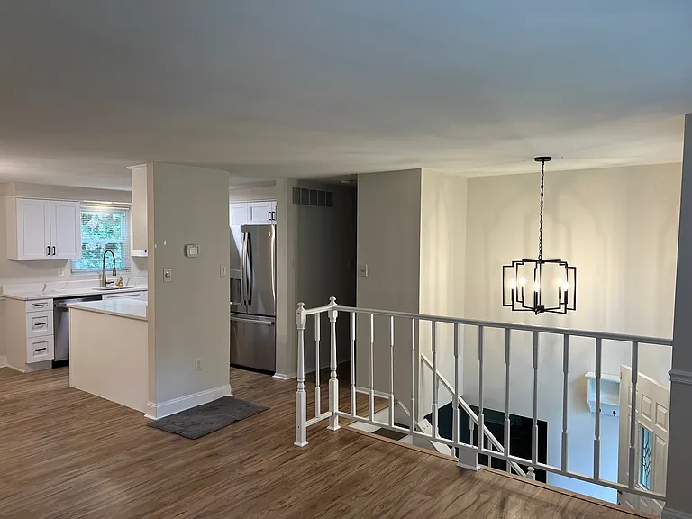 5435 The Bridle Path — Photo 19