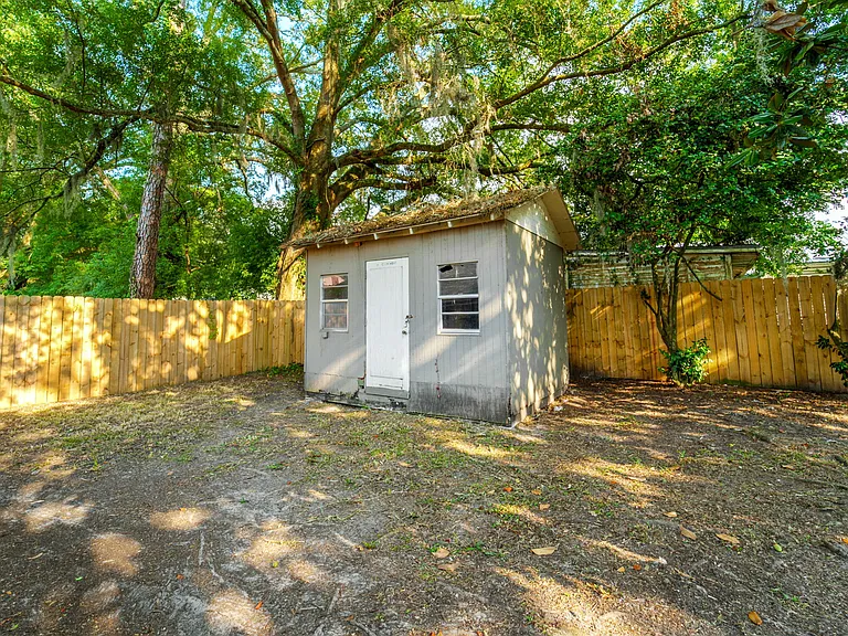 3546 Hibiscus St — Photo 20