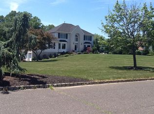 11 Clayton Dr, Millstone Township, NJ 08510