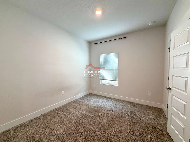 9899 Starling Dr — Photo 18