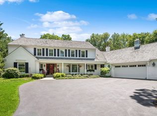 465 Douglas Dr, Lake Forest, IL