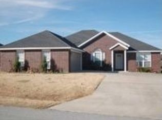 157 N Letitia Ave, Fayetteville, AR 72701
