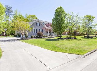 111 Reinach Ln, New Bern, NC 28562