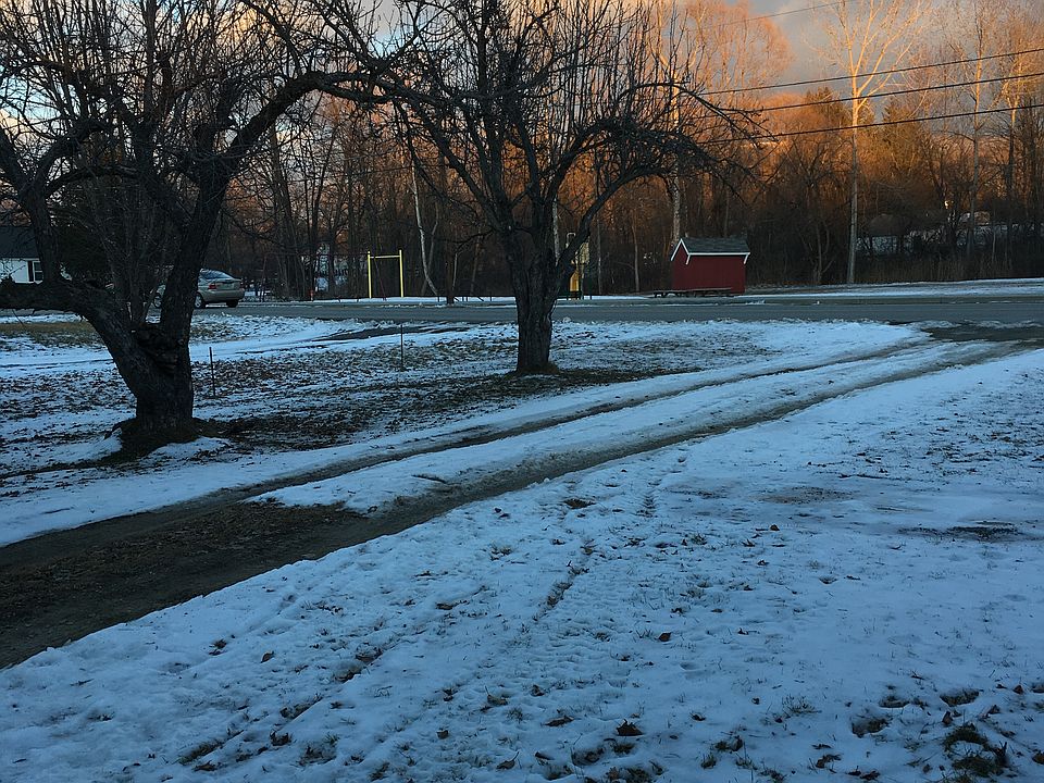 2nd image of 207 Cleveland Ave