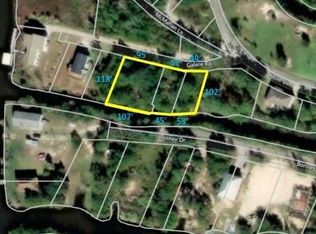 2019 Galere Rd, Bay Saint Louis, MS 39520