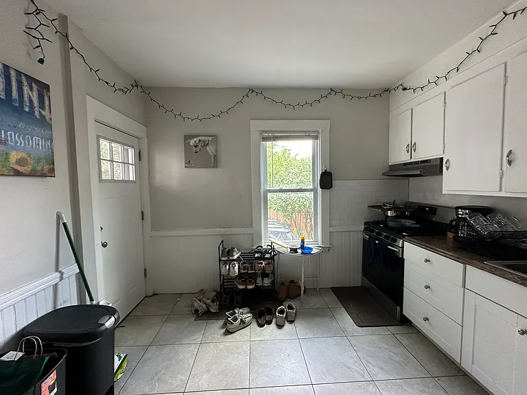 51 College Ave #1 — Photo 12