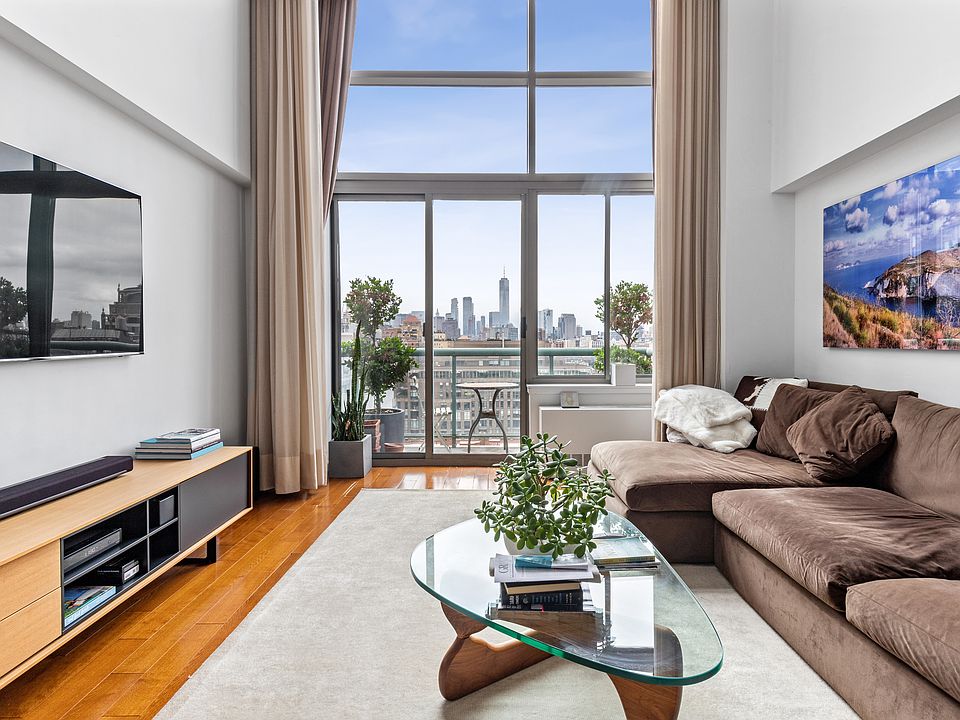 1st image of 22 W 15th St APT 16H