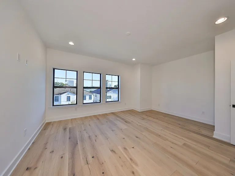 4324 W Gray St #3 — Photo 10