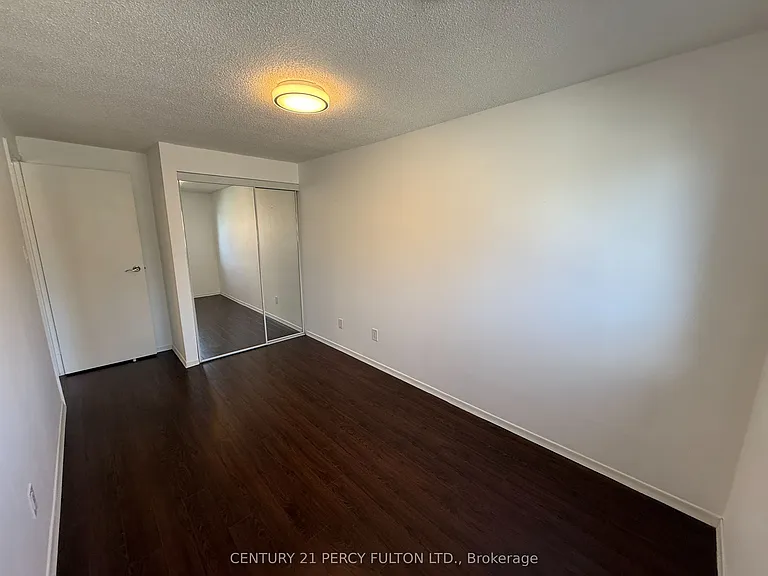 221 Ormond Dr #22 — Photo 7