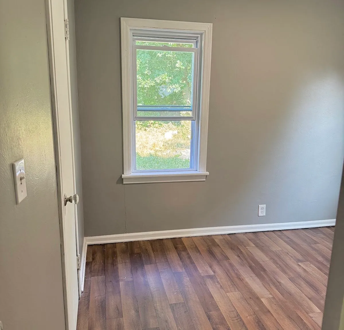 3153 W Mott Ave — Photo 3