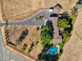 9558 Dillard Rd, Wilton, CA 95693