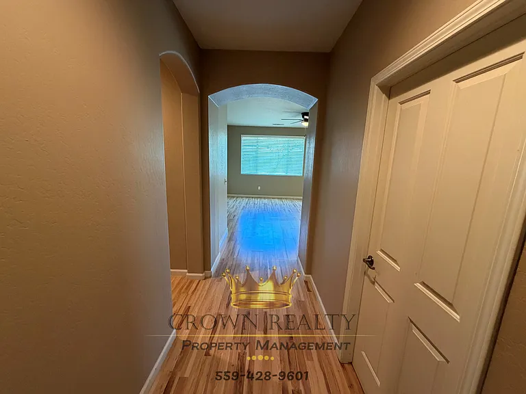 6414 W Perez Ave — Photo 2