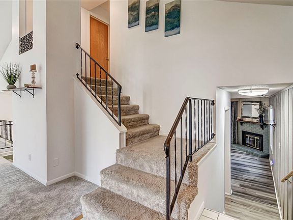 3rd image of 2065 Friel Ct