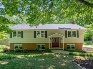 1826 Broadway Dr, Graham, NC 27253