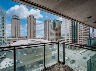 33 Bay St #908, Toronto, ON M5J2Z3