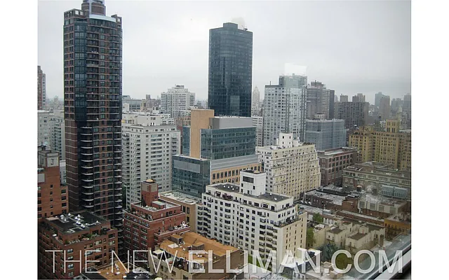 Sold by Douglas Elliman | media 19