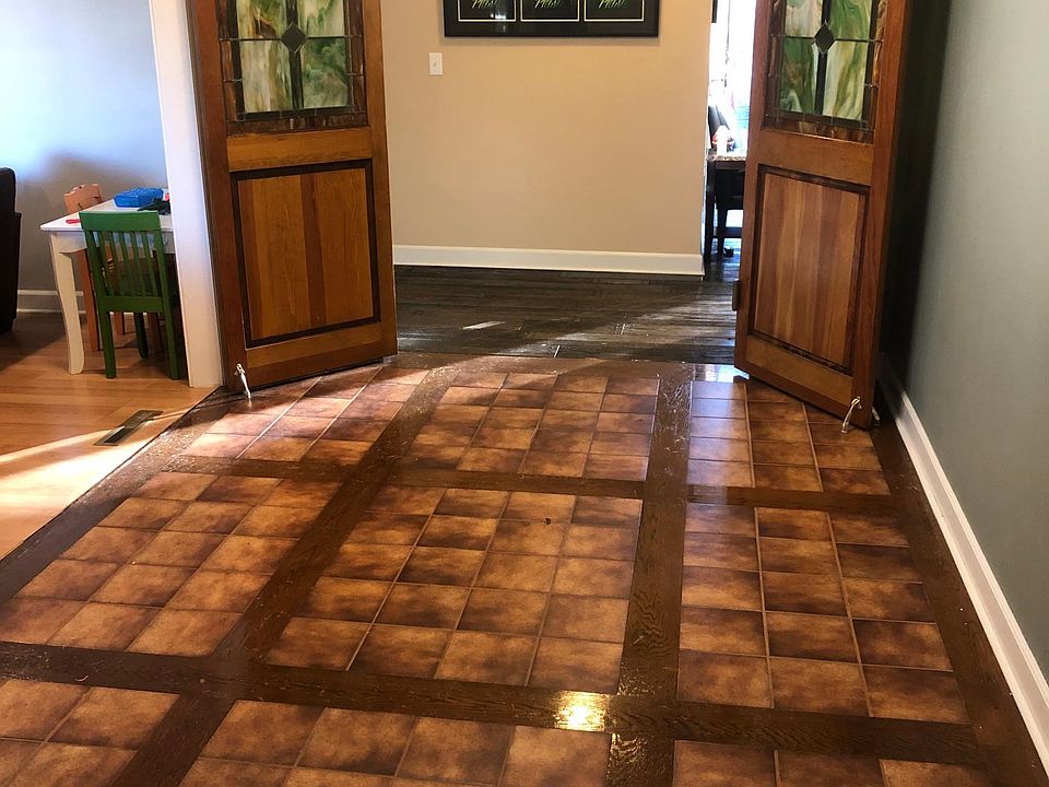 Foyer - spacious coat closet to the left as you enter the front door.